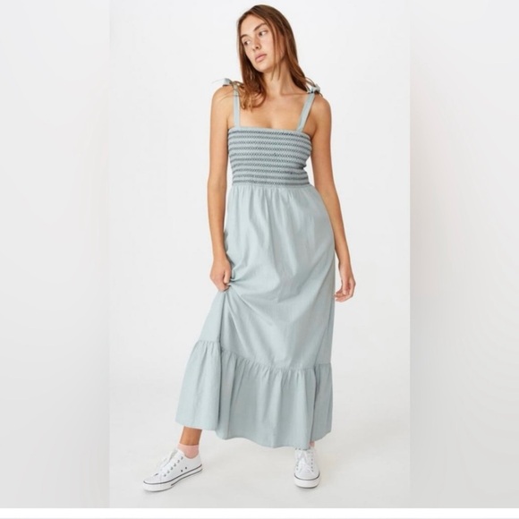 cotton on woven shae Smocked midi dress Large - Picture 1 of 14